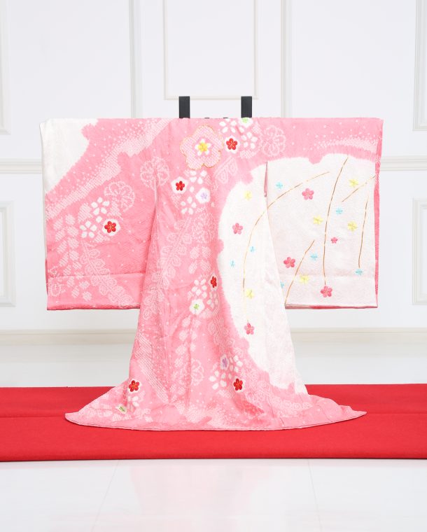 初着｜絞り柄で優しい色調にカラフルで可愛い桜刺繍
