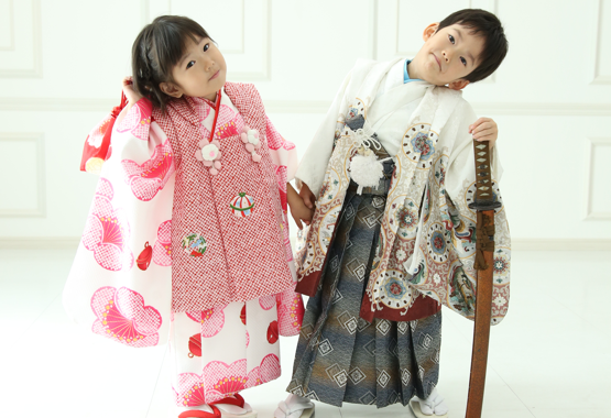 兄妹×七五三前撮りのお客様ご紹介♪和装と洋装で前撮り/千葉・茂原・成田で七五三ならアビエへ
