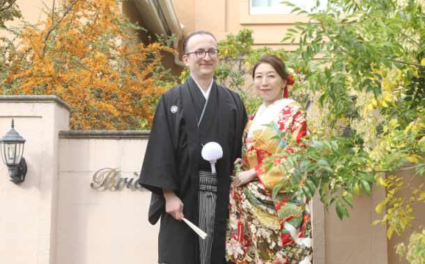 ウエディングフォト和装＆洋装ご利用のお客様ご紹介♪アメリカ帰国前にご家族皆様でも撮影しました！